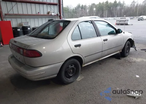 1998 Nissan Sentra Gle/Gxe/Xe z USA, uszkodzony, nr VIN 1N4AB41D1WC748258
